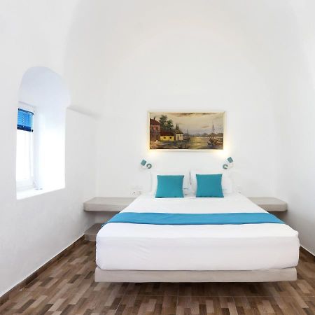 Church And Cave - Santorini Private Residences 梅萨雷亚 外观 照片