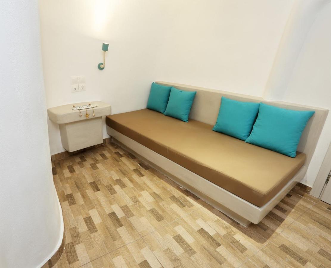 Church And Cave - Santorini Private Residences 梅萨雷亚 外观 照片