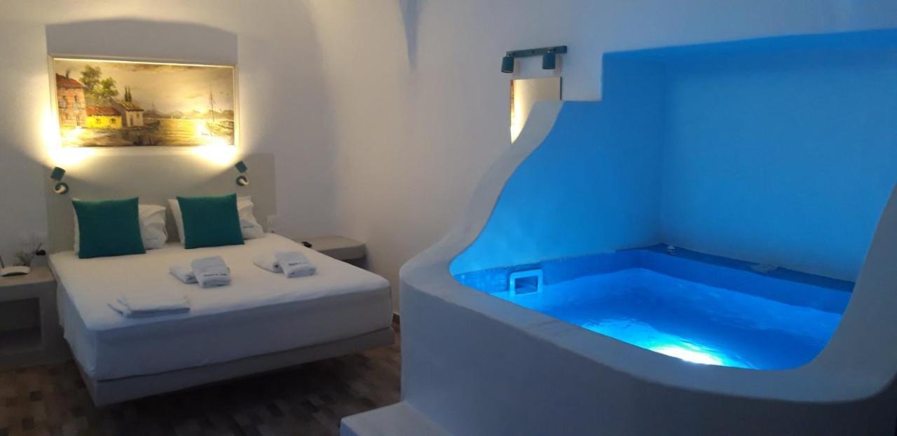Church And Cave - Santorini Private Residences 梅萨雷亚 外观 照片